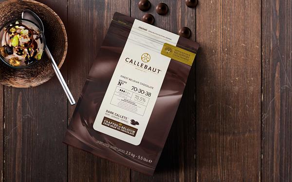 Callebaut Bittersweet Chocolate 70-30-38 - 2.5Kg 600