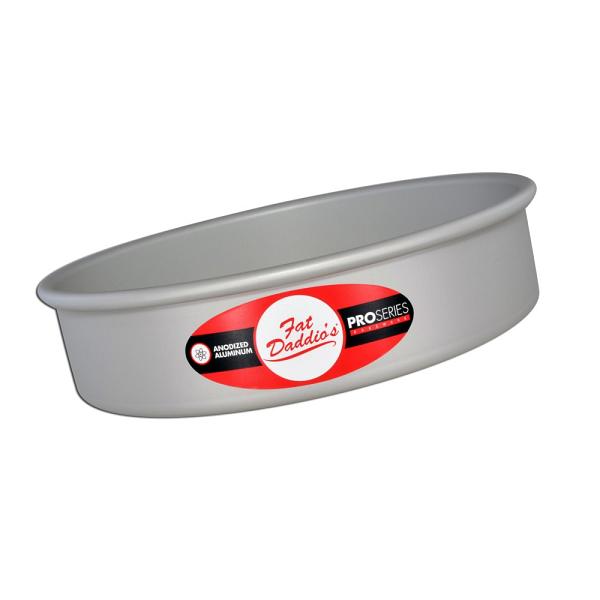 Round Cake Pan by Fat Daddio's 9" x 2" 600